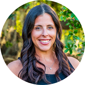 Nikki, Surrogate Coordinator